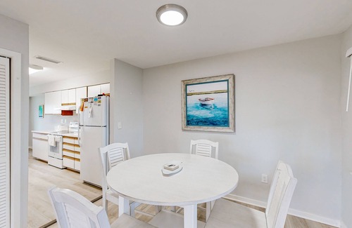 Buxton House | Dog-friendly townhouse with pool access, central AC, washer/dryer & ocean view