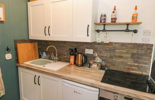Cenarth Cottage | Doirewood