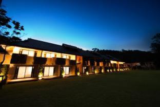 Mae Fa Luang Resort | DoiTung Lodge