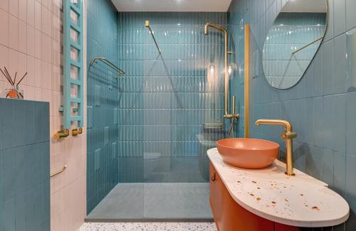 Mlyniska Apartment | DOKI Living by Blue Mandarin Parking & Foodhall