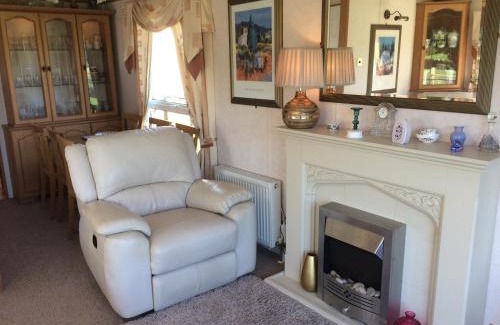 Saint Asaph Apartment | Dolafon Farm Stay