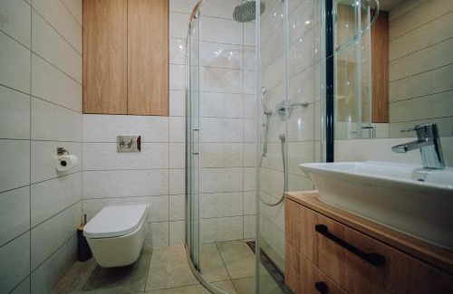 Szklarska Poreba Apartment | Dolina Wikingów 2-poziomowy apartament w Norweskiej Dolinie z dwoma balkonami i dostępem do strefy Wellness