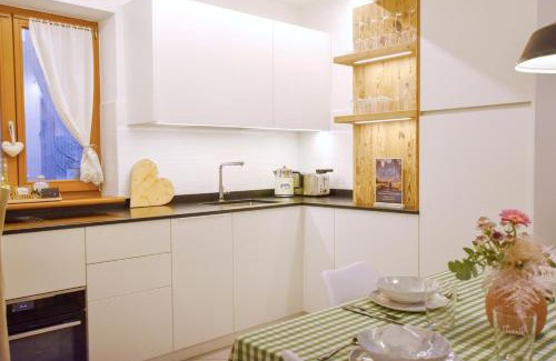 Pergine Valsugana Apartment | Dolomiten Lounge - moderno con parcheggio privato