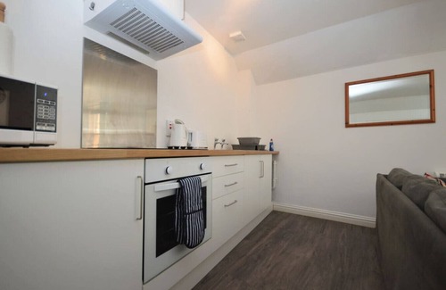 Tobermory Apartment | Dolphin Apartment located on Tobermory High Street