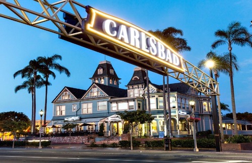 Carlsbad Cottage | Dolphin Cottage in Carlsbad Village