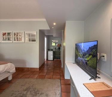 Wilderness Beach House | Dolphin Dunes Guesthouse