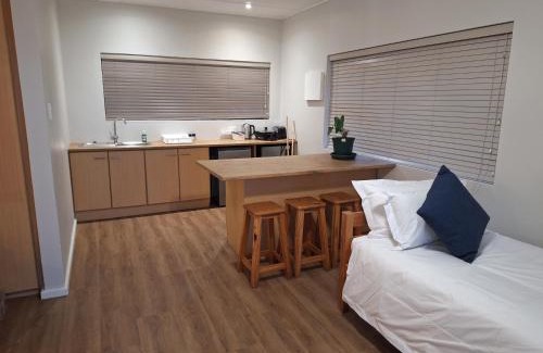 Storms River Apartment | Dolphin View Cottages