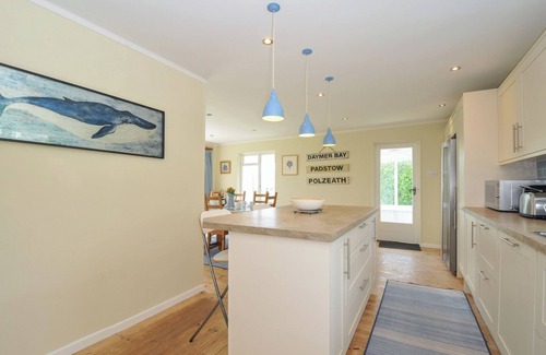 Trebetherick Cottage | DOLPHINS, family friendly, with open fire in Trebetherick