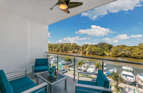 Merritt Island Resort | Dolphins Vacation Rental