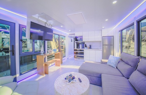 Merritt Island Apartment | Dolphins Vacation Rental