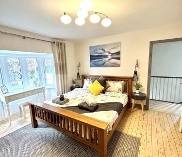 Brynrefail House | Dolwen Snowdonia Home by PolkaStays