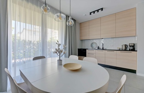 Karlikowo Apartment | Dom & House - Apartments Okrzei Prime