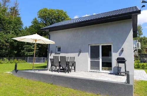 Goscino House | Dom wypoczynkowy Pod kasztanem 2 nad jeziorem