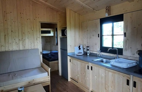 Saint-Symphorien-de-Thenieres House | Domaine Relais du Lac * - Cabane Lodge CAPE TOWN 6 persons