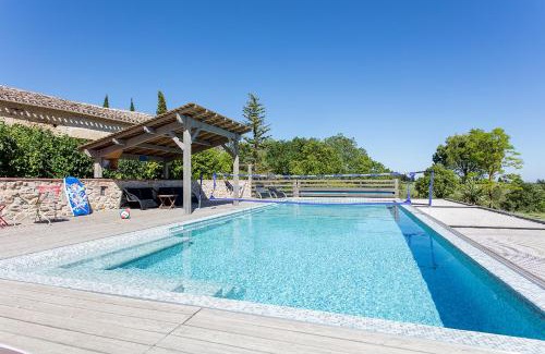 Montmaur House | Domaine Anguyales