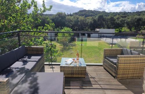Laure-Minervois House | Domaine d'Azéou