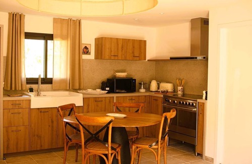 San-Gavino-di-Carbini House | Domaine de Gialla Bergerie Figa, 2 pers, piscine chauffée, 10 mn plage