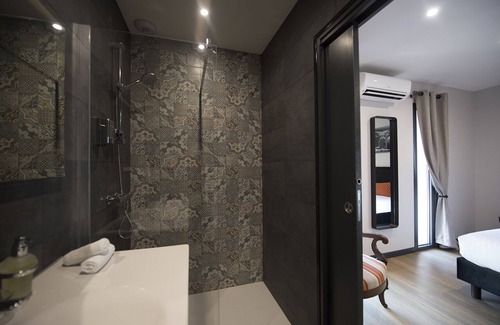Saint-Medard-d'Eyrans Hotel | Domaine de Larchey