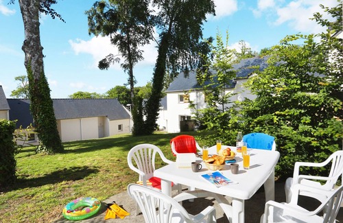 Audierne House | Domaine de la Baie-T4 duplex 8 pers. by Interhome