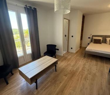 Lias Apartment | Domaine de LA GRIME