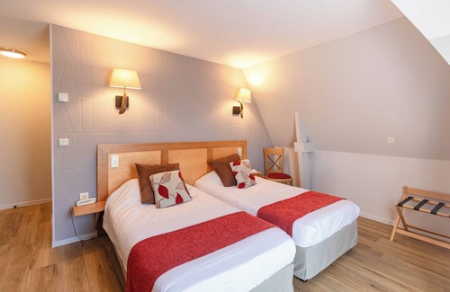 Epiniac Hotel | Domaine Des Ormes