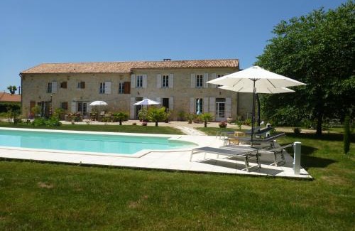 Lesparre-Medoc Bed & Breakfast | Domaine du Papillon
