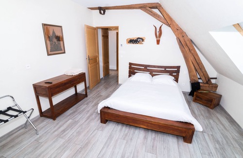 Saint-Fargeau-Ponthierry Bed & Breakfast | Domaine d'Auxonnettes | Chambres d'Hôtes et Gîtes - L&J évènements