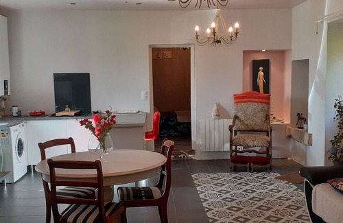 Besson House | Domaine Pastel
