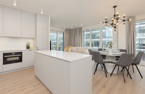 Mokotow Apartment | Domaniewska 47A/343, 3 bedrooms, Parking, Prestige