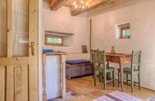 Cloasterf House | Dominic Boutique - Gardener's Cottage