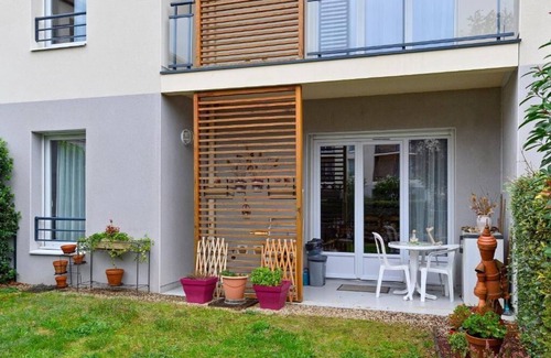 Montlucon Apartment | Domitys Les Rives du Cher
