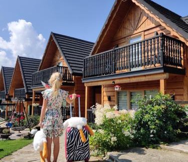 Czarny Dunajec Ski Chalet | Domki u Jacka sauna bilard tenis air hockey piłkarzyki bawialnia plac zabaw