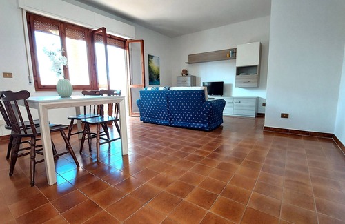 Olmedo Apartment | Domo de Istiu - Two Bedroom Apartment, Sleeps 5