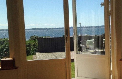 Helsingborg House | Domsten summer house - right by the ocean