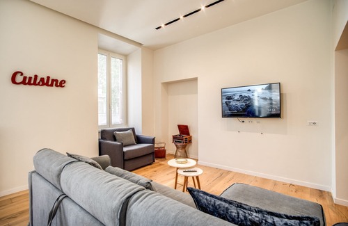 Flaminio Apartment | Domus in People's Square CIR 058091 - CAV - 08763 -IT058091C2XWR8SXXU