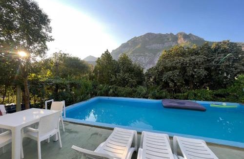 Koman House | Domus Komanesse - Guest Houses