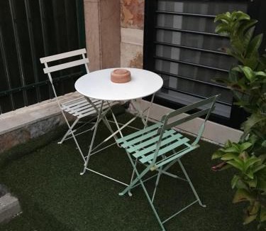 San Giorgio a Cremano Bed & Breakfast | Domus Vesuvio