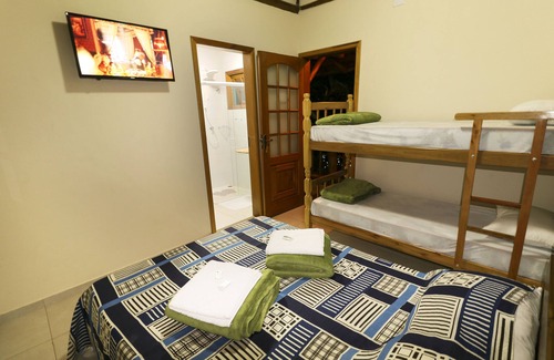 Centro Comercial House | Dona Florinha Space - Baepi Room