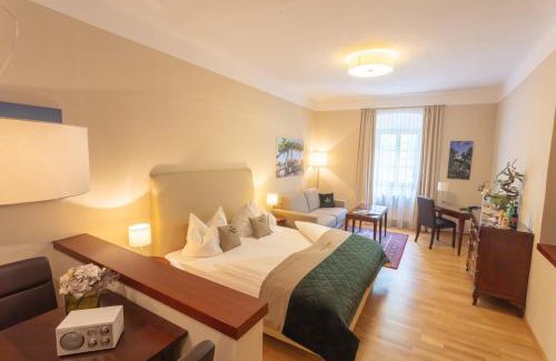 Weissenkirchen in der Wachau Hotel | Donauwirt - Hotel garni