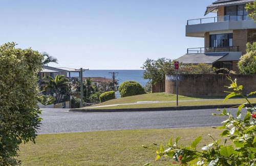 Yamba Apartment | Doncaster 2, 2/35 Clarence Street