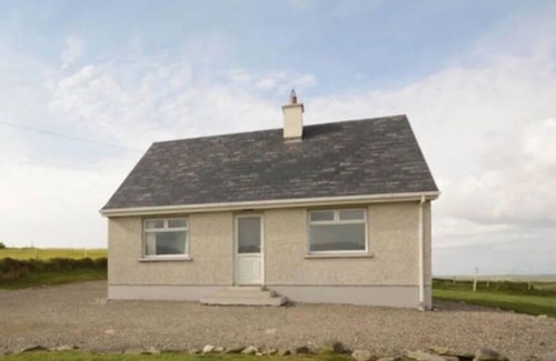 Ardara Cottage | Donegal 3Beds Cottage - PetsOK, Family,FreeParking