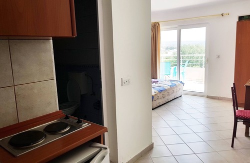 Gjerana Apartment | Doni apartments Studio with kitchen - Velika plaza - Ulcinj apartments