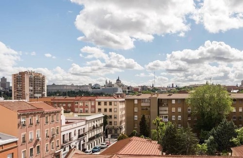 Puerta del Angel Apartment | DOOR OF ANGEL. NEAR THE RIVER