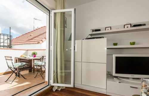 Puerta del Angel Apartment | DOOR OF ANGEL. NEAR THE RIVER