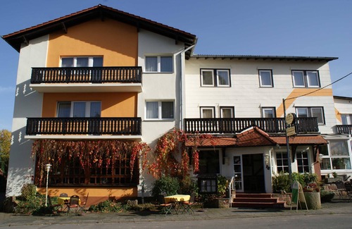 Bullau Cottage | Doppelzimmer 3 - Gasthaus Pension Schumbert