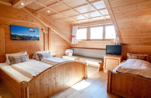 Trins House | Doppelzimmer Alpin - Alpengasthof Hohe Burg