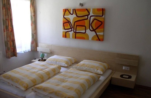Dellach im Drautal Bed & Breakfast | Doppelzimmer mit Frühstück Ohne Balkon - Rad & Frühstückspension Taurer
