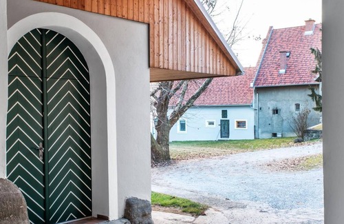 Riegersburg Apartment | Doppelzimmer - Ferienwohnungen Gutshof