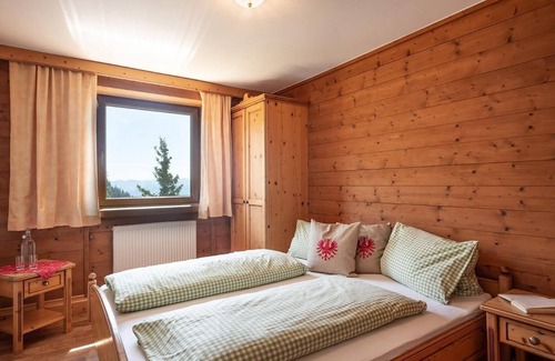 Eben am Achensee Apartment | Doppelzimmer Frühstück - Berggasthof Rofan