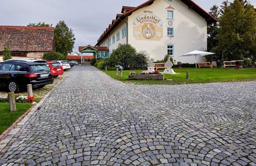 Linderbach House | Doppelzimmer Komfort - Hotel Linderhof
